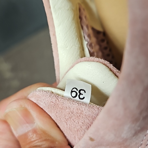 DBECK sneakers size 39 NWOT - Picture 10 of 10